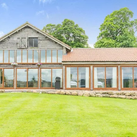 Imagine At High Parks Estate Holiday home *