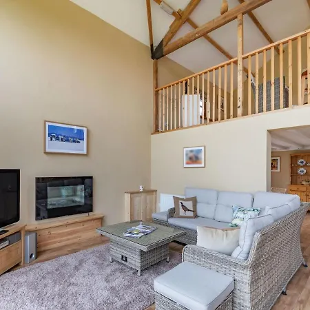 Imagine At High Parks Estate Holiday home Finghall